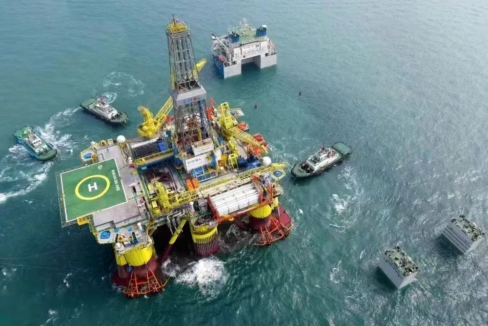 COSL's semisub Nanhai-8 was recently chartered by Petrobras for a multi-year drilling campaign.