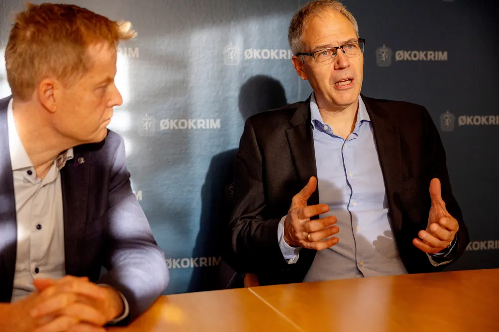 – Vi kan sitte med informasjon som setter Finanstilsynet i stand til å spørre de riktige spørsmålene når de kommer på tilsyn, sier Økokrim-sjef Pål Lønseth. Finanstilsynsdirektør Per Mathis Kongsrud har tro på den nye satsingen.
