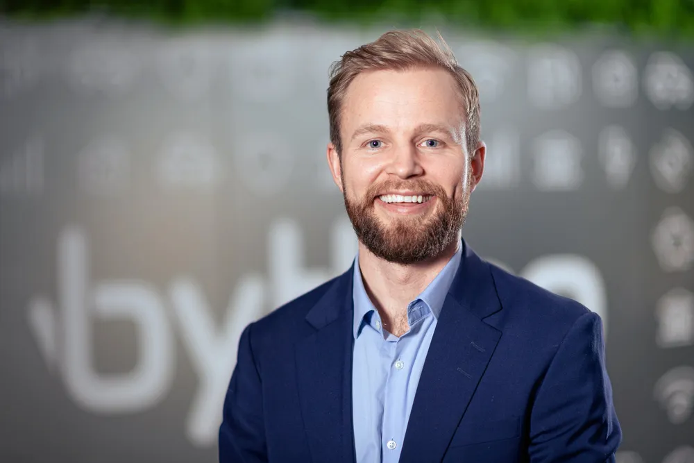 Daniel August Fritzman, daglig leder i Bytt.no, mener tjenesten hjelper forbrukerne å finne gode avtaler.