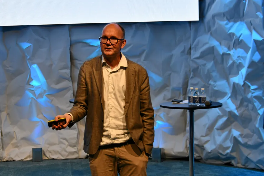 – Solenergi har levert bedre enn lovet i lang tid, og kommer sannsynligvis til å fortsette å gjøre det, sier Erik Marstein, professor ved institutt for energiteknikk.