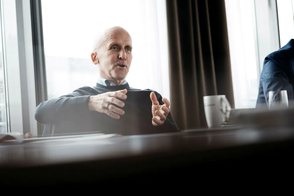 Partner i Hitecvision og styreleder i nyetablerte Moreld kjemper døgnet rundt for å redde det nyetablerte industrikonsernet med 3600 ansatte.
