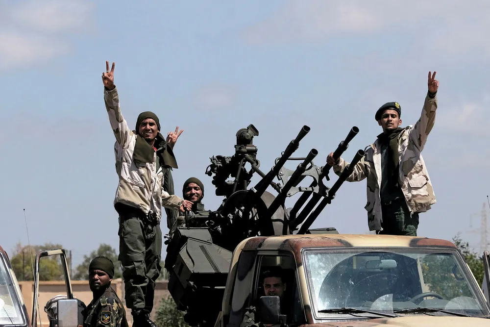 Libya Conflict: LNA members, commanded by Khalifa Haftar, head out of Benghazi to reinforce the troops advancing to Tripoli
