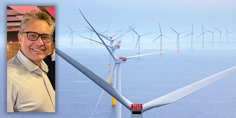 Avtroppende daglig leder Atle Beisland er tilbakeholden på informasjon om fremtiden til Norseman Wind. Da bildet til venstre ble tatt i 2022 var stemningen betraktelig bedre.