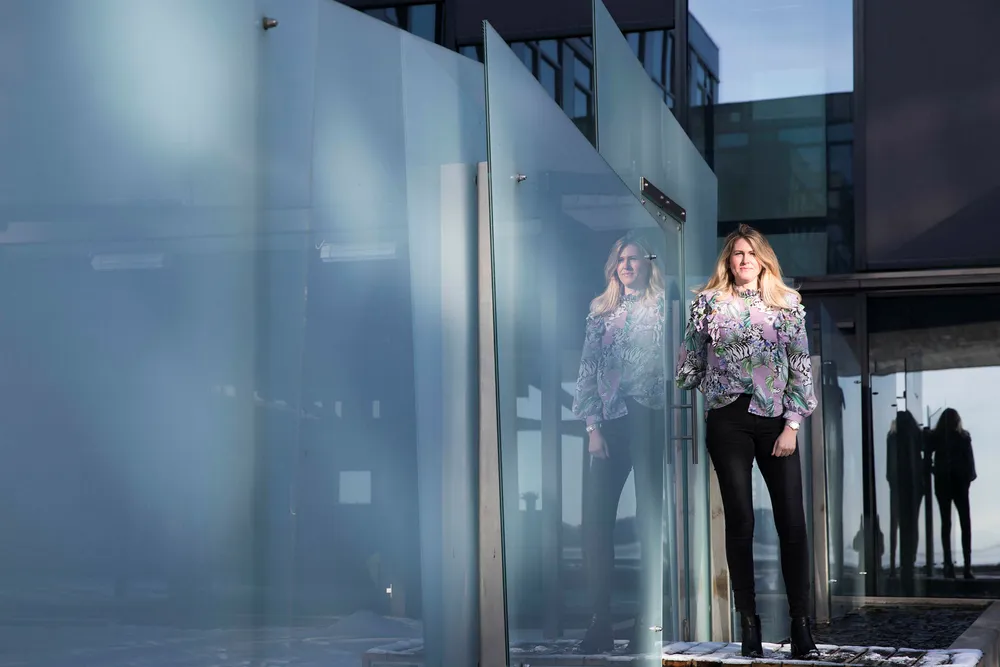 Kommersiell direktør Lene Iren Oen i Komplett har valgt å droppe mediebyråer. Foto: Gunnar Lier
