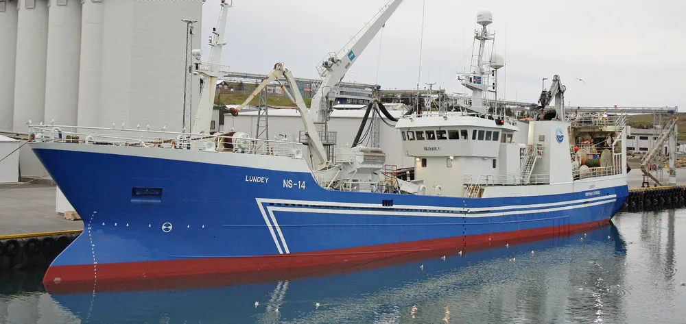 Meso eide den 69 meter lange pelagiske tråleren «Mokstein» som tidligere het «Lundey», og ble overtatt fra Island.