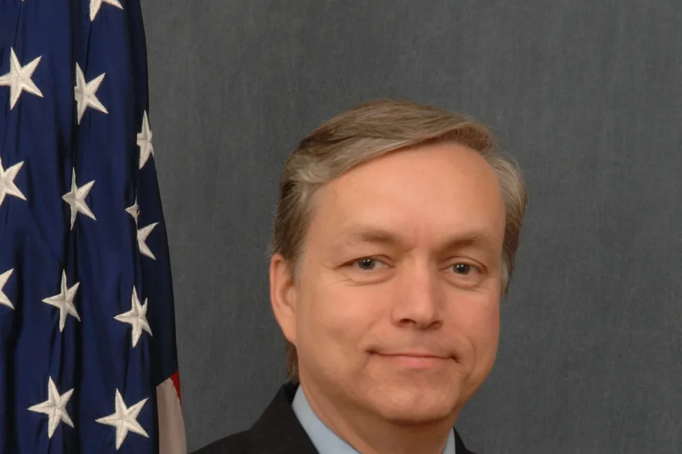 Acting director: Walter Cruickshank