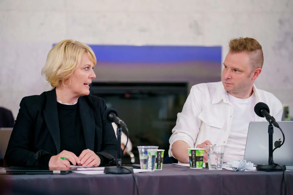 Kringkastingssjef Vibeke Fürst Haugen og leder for Kringkastingsrådet, Snorre Serigstad Valen under møte i Kringkastingsrådet torsdag.