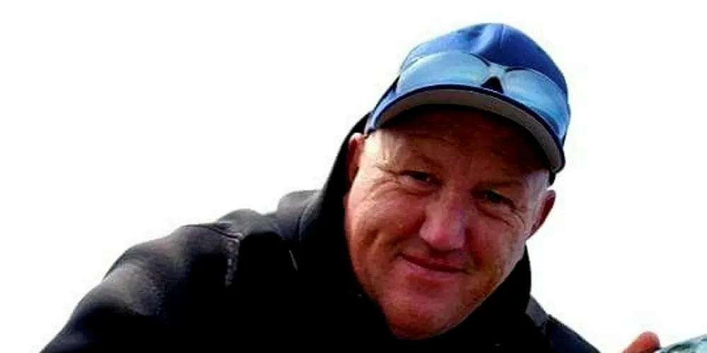 OSLOFJORDEN: Geir Enrusten fra Sarpsborg er blant de mest engasjerte makrellfiskerne på østsiden av Oslofjorden. Noen ganger blir det fangst av stor makrell som han deler på Facebook.