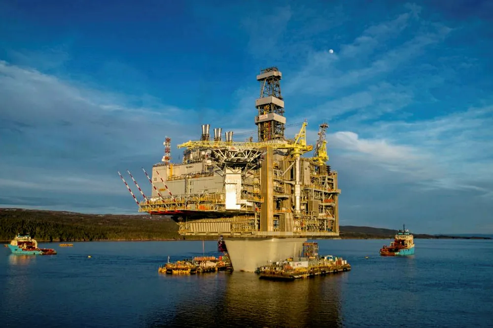 Brownfield work: Hebron platform during towout in 2017