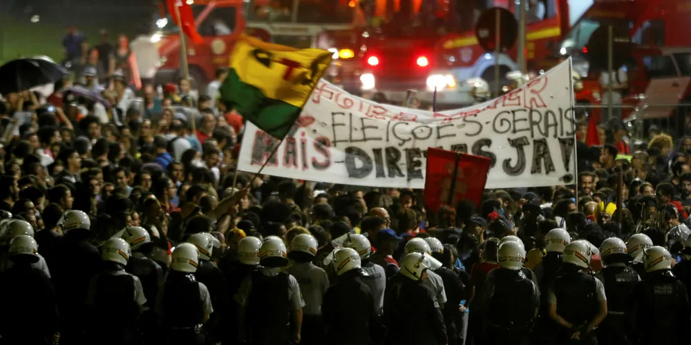 Protests erupt after embattled President Temer refuses to resign on May 18. Pic: Igo Estrela/Getty Images