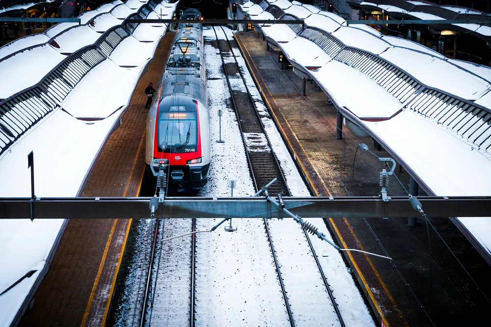Det handler dels om hensynet til passasjerene. Når mye skal bygges på en gang, blir det også stopp på mange strekninger samtidig. Foto: Gunnar lier