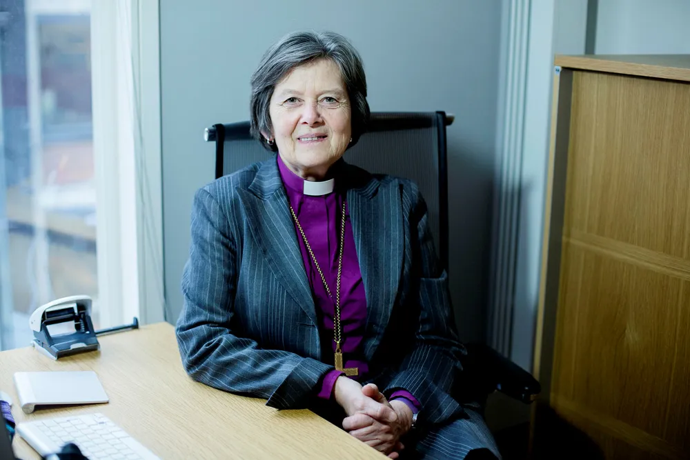 Biskop Helga Haugland Byfuglien hiver seg inn i debatten om hvordan EU skal takle migrantkrisen. Foto: Fredrik Bjerknes