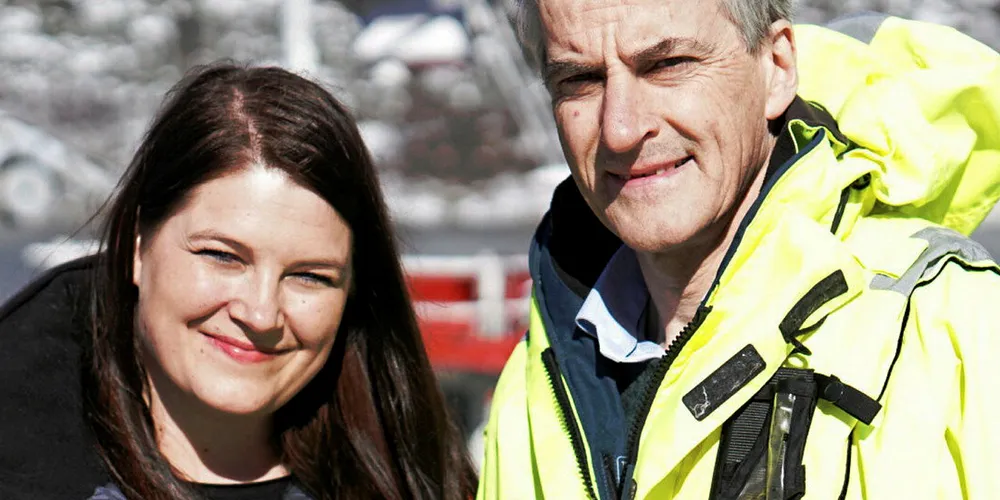 PÅ BESØK I GRYLLEFJORD: Det var Cecilie Myrseth, Arbeiderpartiets fiskeripolitiske talskvinne sin ilddåp i Gryllefjord, da hun sammen med partileder Jonas Gahr Støre, besøkte bygda for å lære om viderefordeling av fisk på Senja.