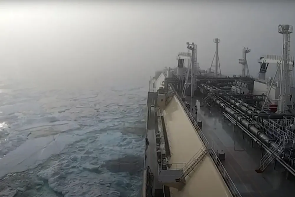 The Georgiy Ushakov is opening the 2025 summer season for LNG carriers on the Northern Sea Route.