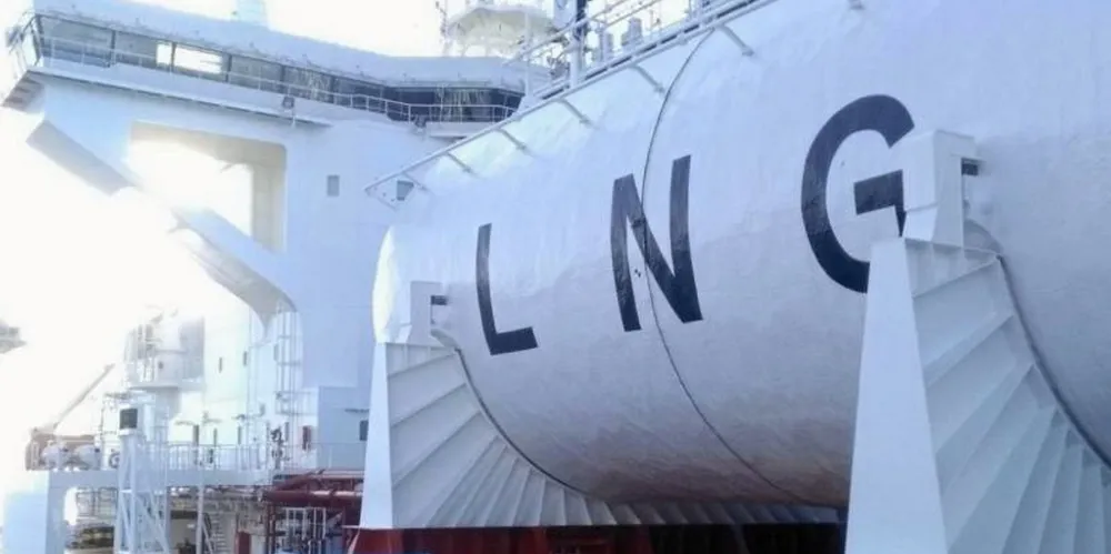 LNG bunkering in action.