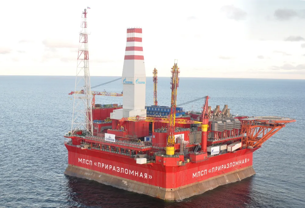 Prirazlomnoye progress: Arctic field sees first oil