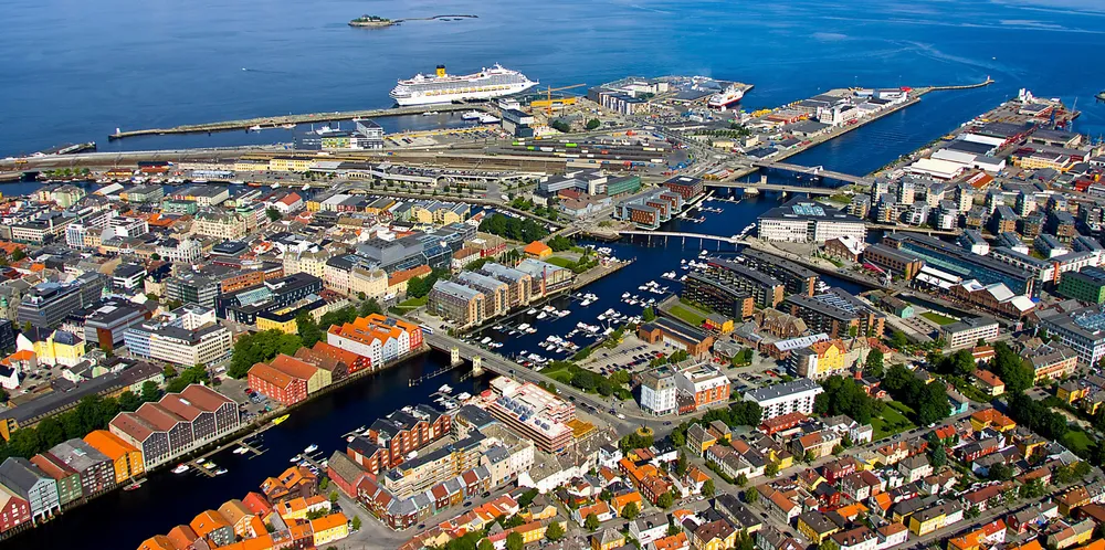 Vi må tilbake til kraftkrisen i 2010 for å finne høyere strømpriser for februar måned, enn vi har hatt så langt i 2024.