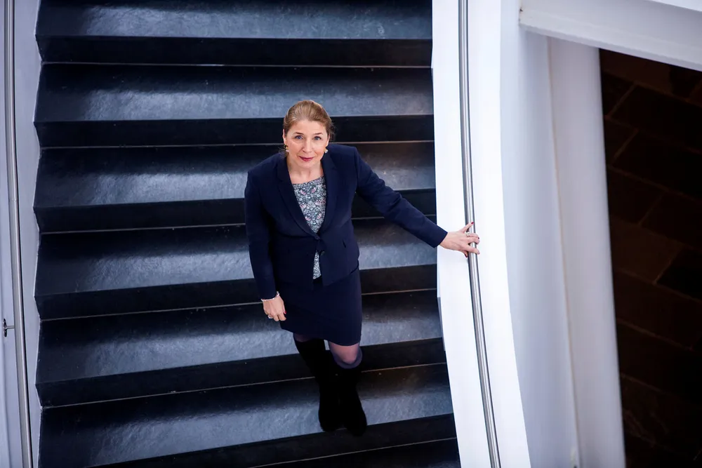 – Jeg var klar, og ville jobbe med en ny eierform sammen med EQT hvor man tar raske beslutninger med vekst som mål, sier administrerende direktør Charlotta Rehman i Global Connect om spranget fra sjef-stilling i Telia til sjefsjobb hos en konkurrent.