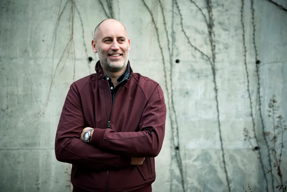 Administrerende direktør Jonas Rinde i Huddly mener selskapet er på riktig vei, tross dårligere resultat enn ventet.