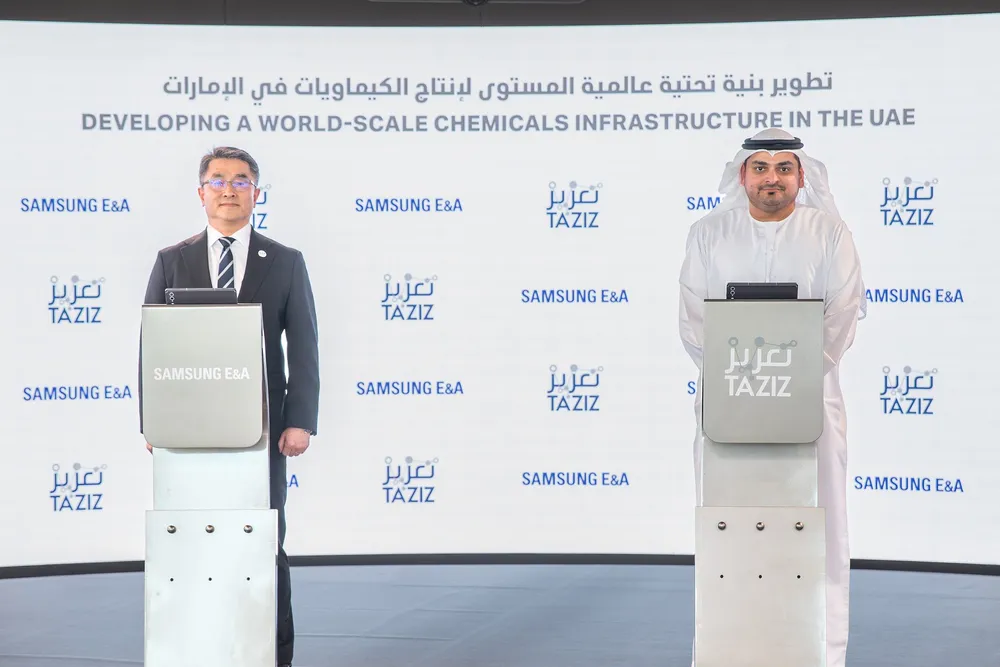 Samsung E&A and Ta'ziz sign a $1.7 billion deal for the Ruwais methanol facility.