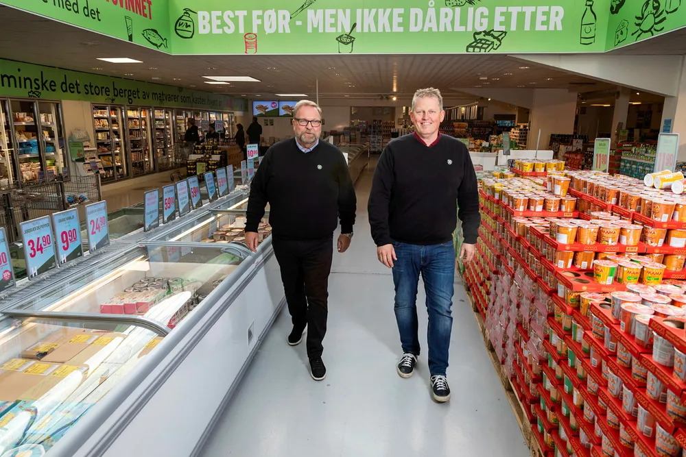 - Det kan hende at enkelte varer i dagligvarekjedene kan være billigere enn hos oss dersom de kjører kampanjer, men ellers er vi mye rimeligere, sier medgründer og daglig leder Trond J. Laeng i Holdbart, til venstre. Sammen med medgründer Thor Johansen har han gjort Holdbart til en gasellebedrift.