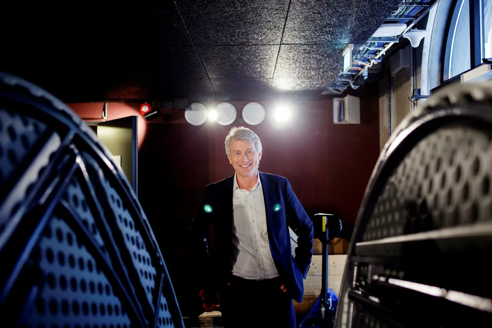 TV 2-sjef Olav Sandnes anerkjenner ting kunne vært gjort ting annerledes i lønnsoppgjøret, og er glad for at ledelsen nå har kommet til enighet med klubben. Foto: Javad Parsa/