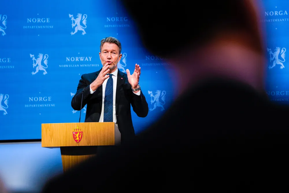 Olje- og energiminister Terje Aasland la tirsdag frem planer for utbygging av havvind i Norge.