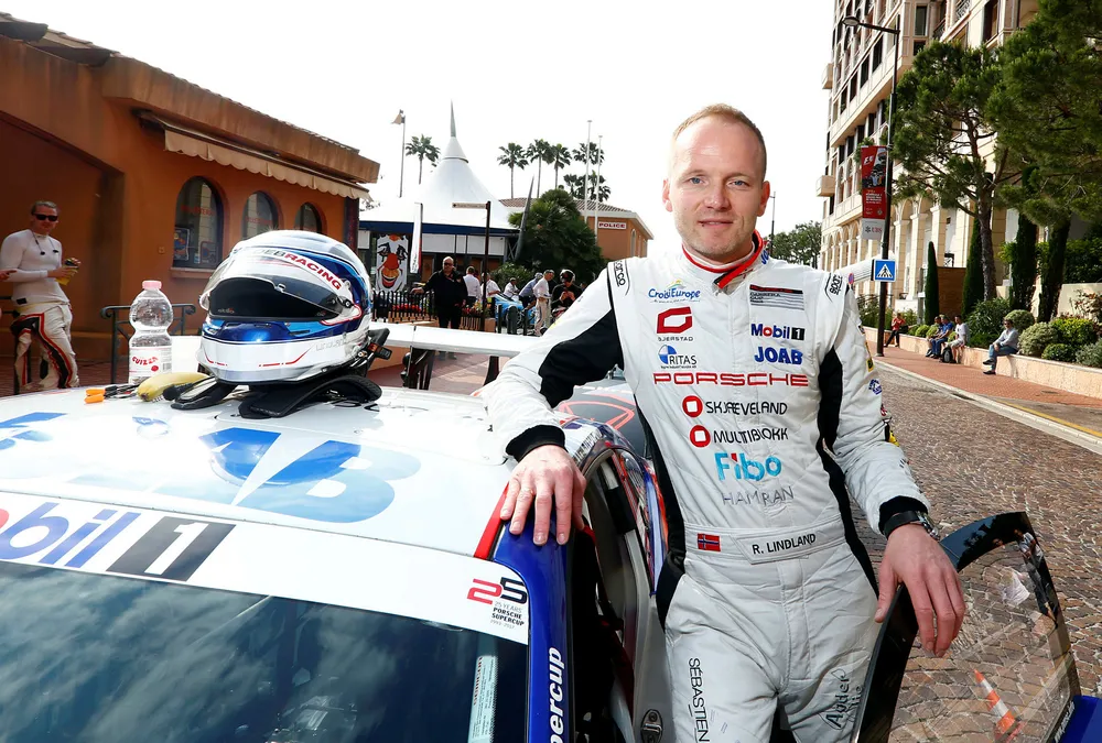 Roar Lindland konkurrerte i fjor i Porsche Supercup. Nå satser han på Idar Vollviks app-selskap. Foto: Pixathlon/Rex/Shutterstock