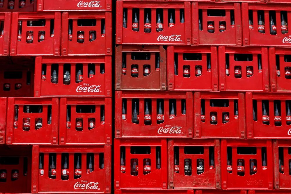 Coca-Cola nedbemanner.