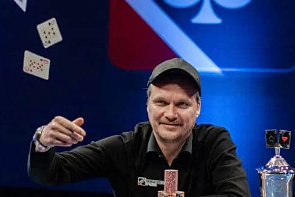Sondre Sagstuens bettingselskap Entertainment Invest, tidligere Rush Entertainment, har nå lagt frem årsregnskapet for 2020. Tapssluket er blitt enda større.