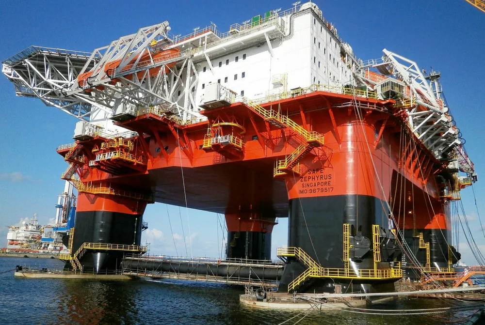 Accommodating: the semi-submersible vessel Safe Zephyrus