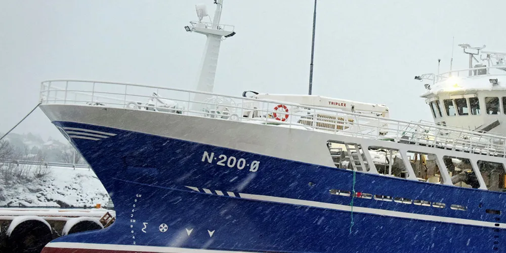 FLYTTER: Navnet «Bernt Oskar» er foreløpig gått over i historien, mens båten har fått ny fiskeriregistrering og ligger for en siste finpuss i Svolvær før kursen settes mot fiskefeltet.