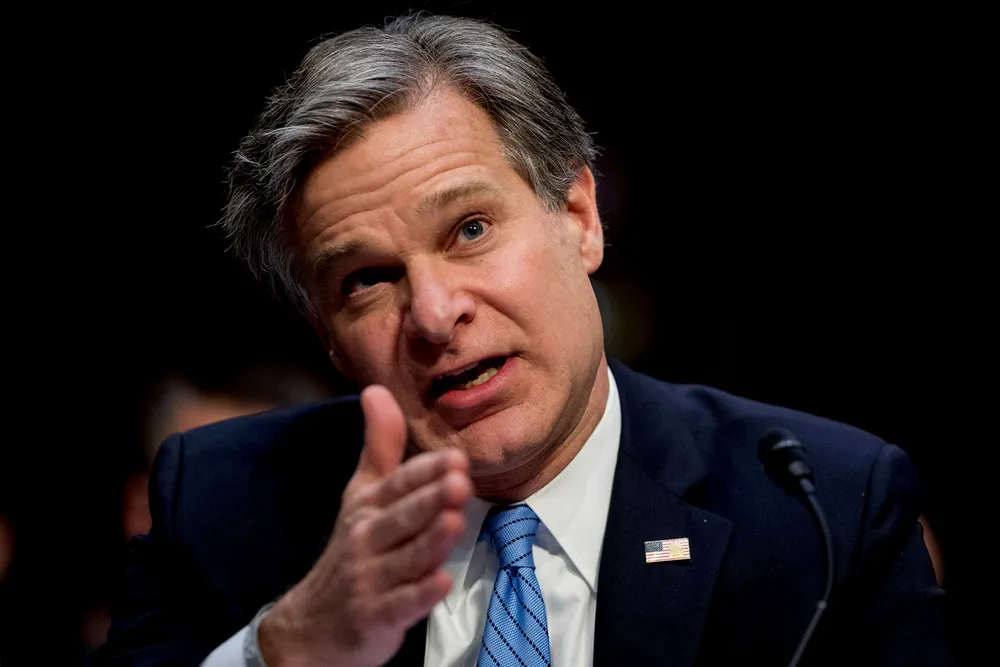 FBIs toppsjef Christopher Wray tok et knallhardt oppgjør med Kina under hos tenketanken Hudson Institute på tirsdag. Kina kommer til å fortsette med å undergrave våre verdier, manipulere oss og stjele informasjon. De vil bruke alle virkemidler. Det krever at vi gjør det samme, sa Wray.
