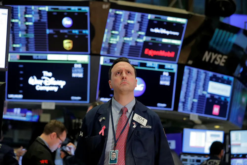 Oil price: Brent crude futures settled at $43.14 a barrel, rising $1.11, or 2.6%