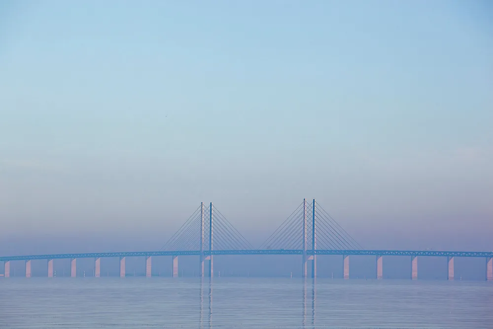 Åpningen av Øresundsbroen mellom København og Malmö førte til en stor endring i antallet tilgjengelige jobber for dem som bor i Malmö.
