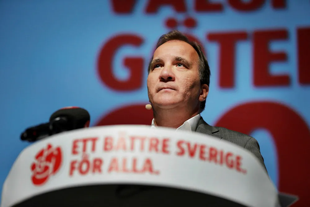 Det går mot maktskifte i Sverige og slutt for regjeringstiden til Stefan Löfven, tror professor Tommy Möller ved Stockholms universitet