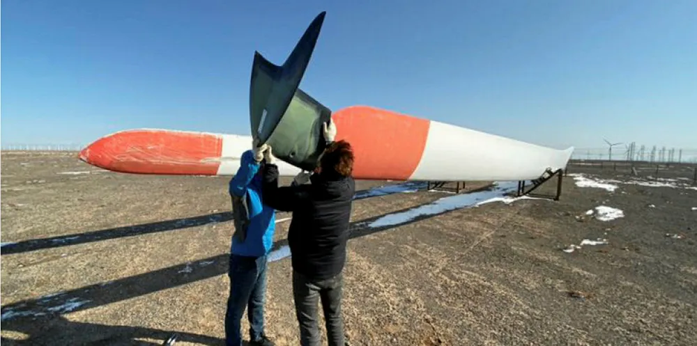 Anakata 'winglets' being fitted to a turbine at China's Gansu Changma wind farm