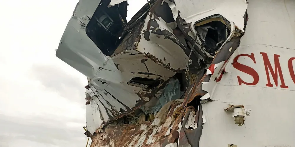 Extensive damaged has been suffered in the collision.