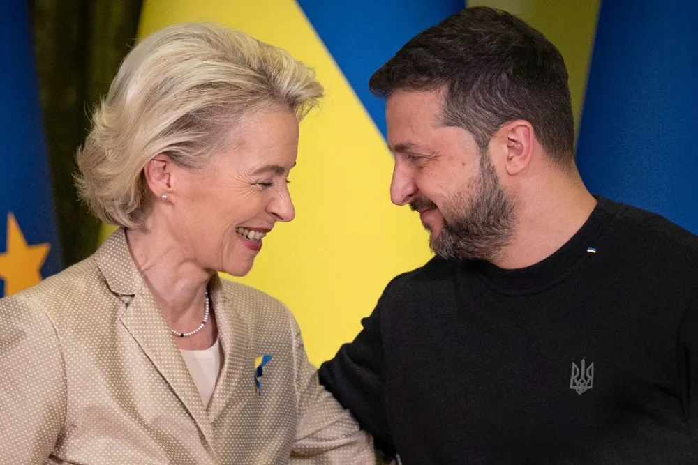 Ursula von der Leyen, president of the European Commission, with Ukrainian President Volodymyr Zelenskyy in Kyiv in 2023.