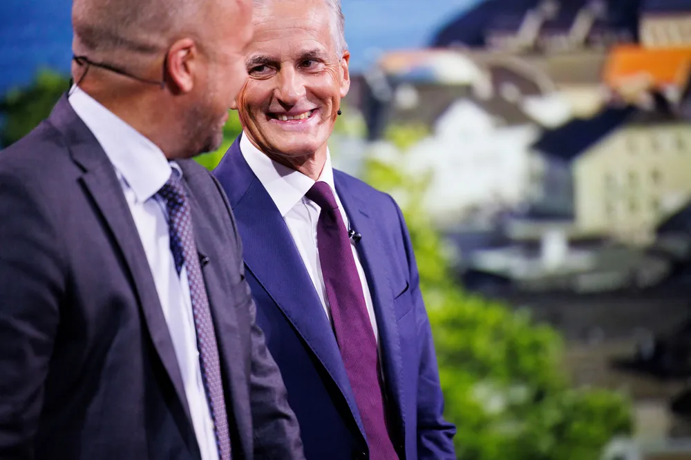 Finansminister Trygve Slagsvold Vedum (Sp) og statsminister Jonas Gahr Støre (Ap) kan glede seg over nye tall for vekst i produktiviteten i norsk økonomi. Her fra Arendalsuka i august 2024.