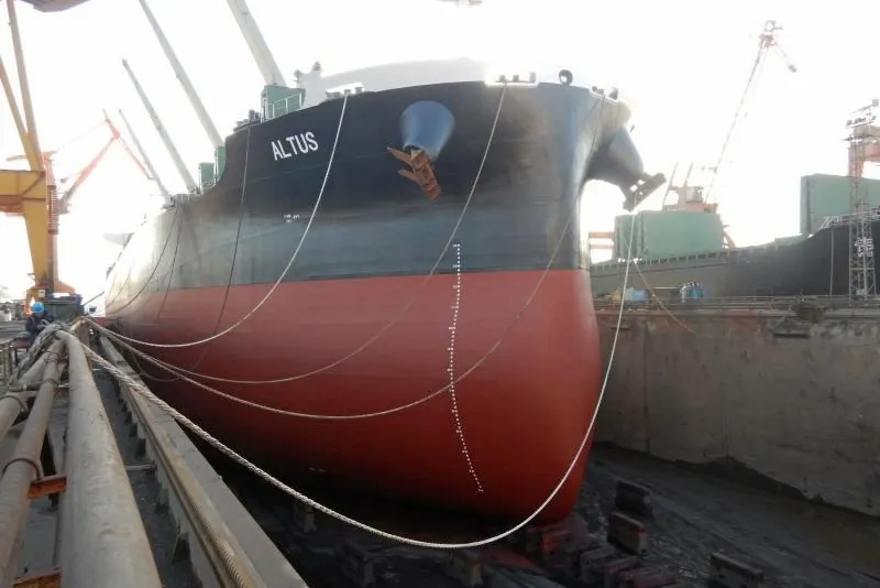 Almi Marine Management’s 58,600-dwt bulker Altus (built 2012) in dry-docking.