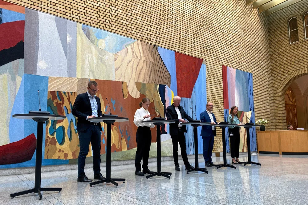 Fra pressekonferansen på Stortinget.