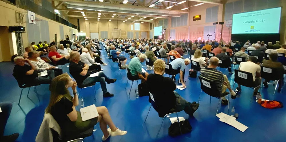 Drøyt halvparten av aksjonærene møtte opp på Flesberg Elektrisitetsverks generalforsamling 1. juli i år.