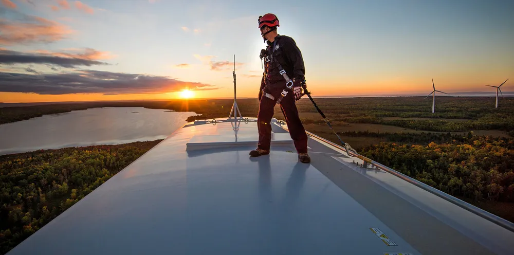 A technician on a GE 2MW turbine.
