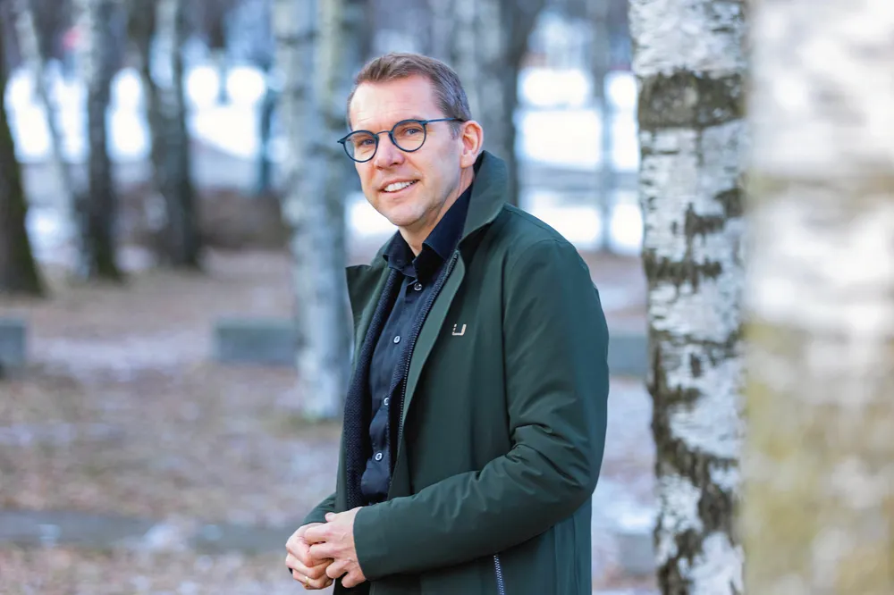 – De som trenger energien må få frem at det faktisk trengs mer kraft for ny industri og å opprettholde lave priser, sier Steffen Syvertsen, konsernsjef i Å Energi.