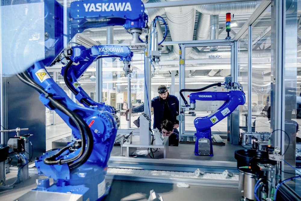 Lønnsveksten i industrien i fjor er i tråd med frontfagsmodellen. Den går ut på at det skal legges vekt på industribedriftenes lønnsomhet – også lokalt, skriver Roger Bjørnstad.