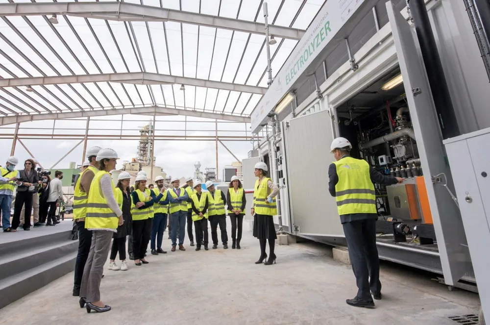 Spanish federal and regional government officials at the inauguration in March 2022 of the Power to Green Hydrogen plant in Mallorca, which has one of the defective Cummins electrolysers.