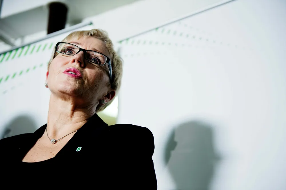 Ingen vil innrømme at de sendte den svært grove meldingen til Liv Signe Navarsete, og politiet vil ikke etterforske saken. Foto: Fartein Rudjord