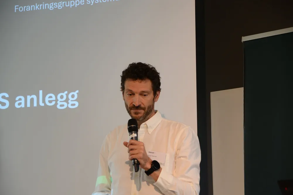 På Statnetts FOU- og innovasjonskonferanse forrige uke fortalte seksjonsleder Guilhem Blanchet om arbeidet med å fase ut SF6 fra anleggene deres.
