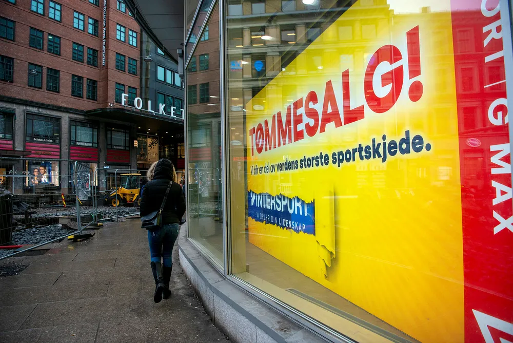 En katastrofal vinter ble brått enda verre etter at koronakrisen slo inn. Nå rydder bostyrer opp i butikkstrukturen til den fallerte Gresvig-kjeden og flere titalls butikker legges ned.